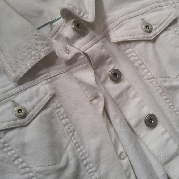 Jacket - Picture 2 of 9